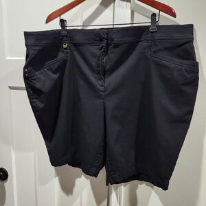 JM Collection Black Women's Shorts Plus Size 26